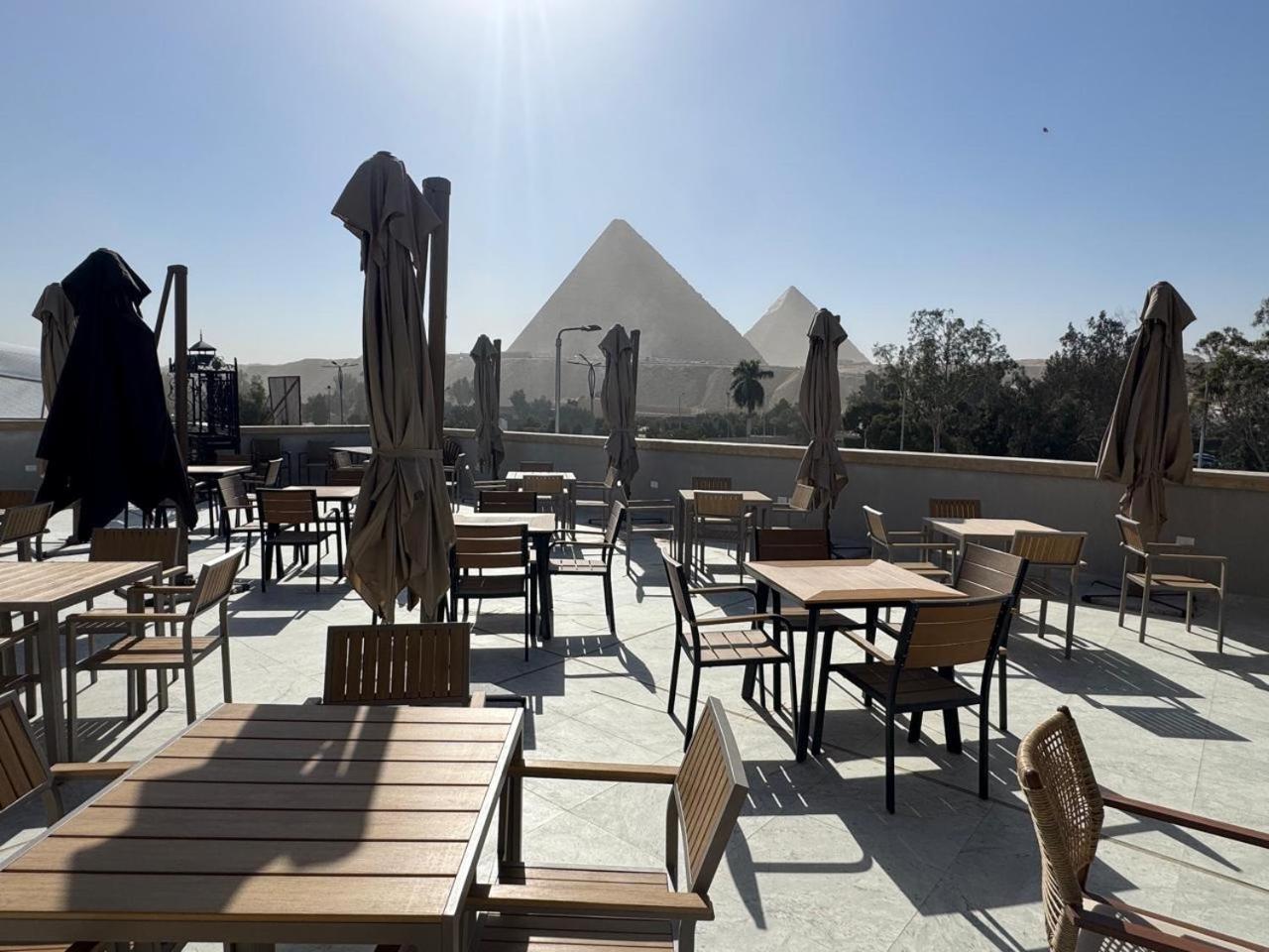 La Boutique Hotel - Vue Des Pyramides Kafret el-Gabal Exterior foto