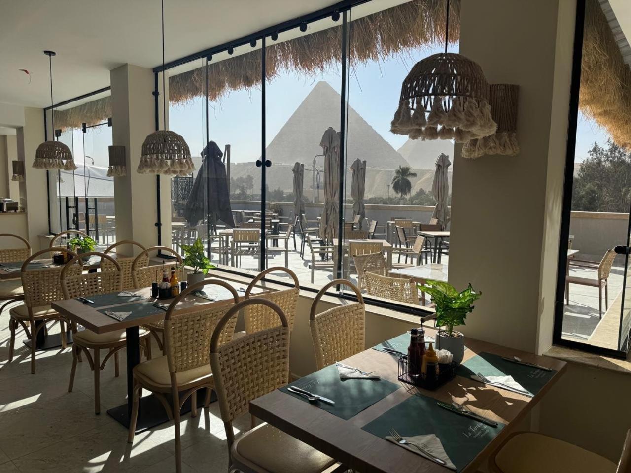 La Boutique Hotel - Vue Des Pyramides Kafret el-Gabal Exterior foto