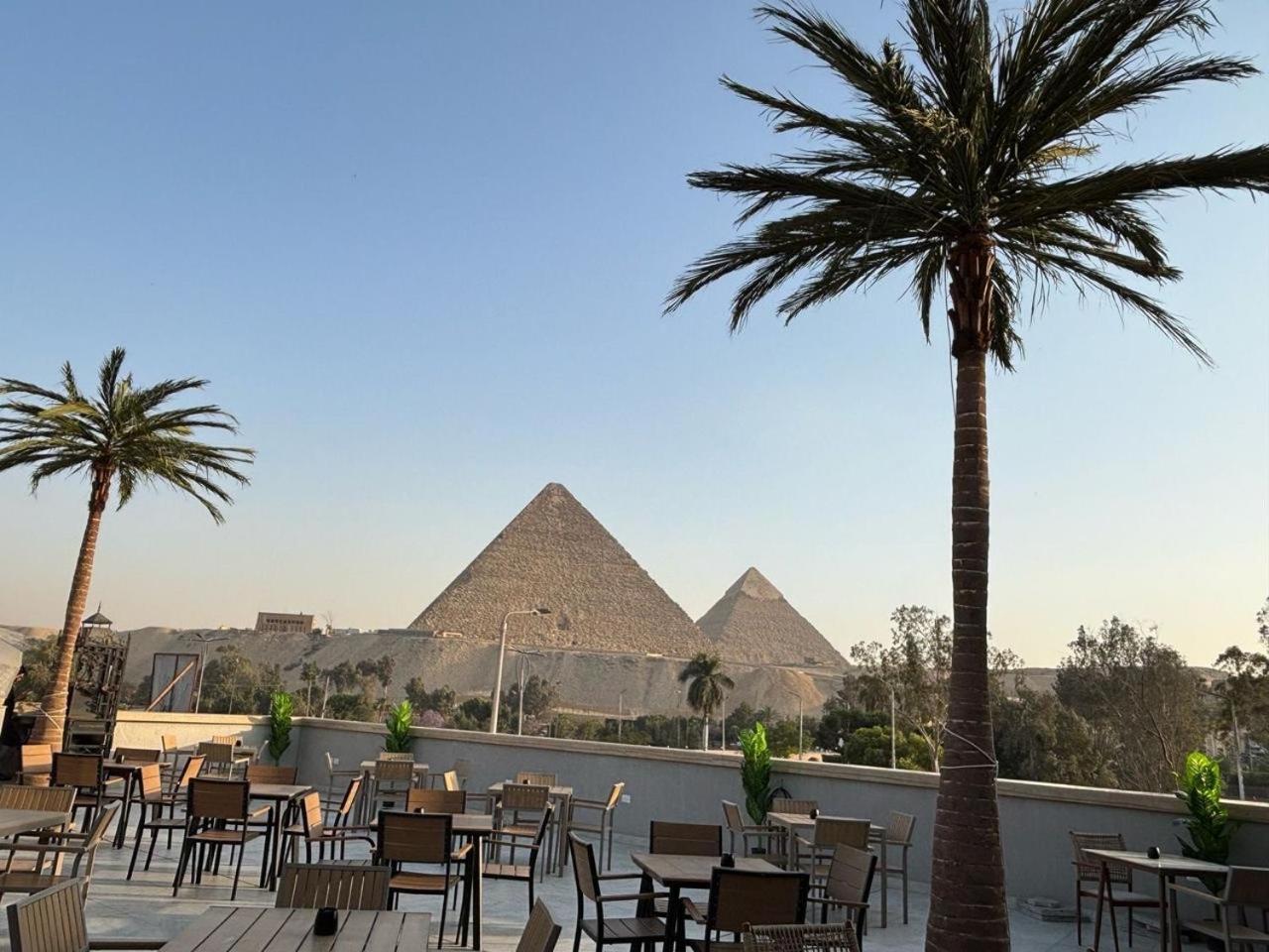 La Boutique Hotel - Vue Des Pyramides Kafret el-Gabal Exterior foto